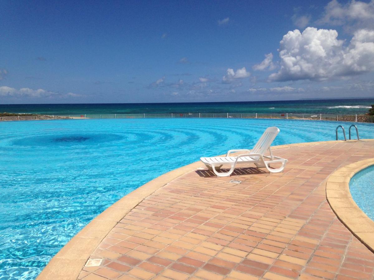 Coeur Tiare Studio Lounge Piscine Plage Cocotiers 圣弗朗索瓦 外观 照片